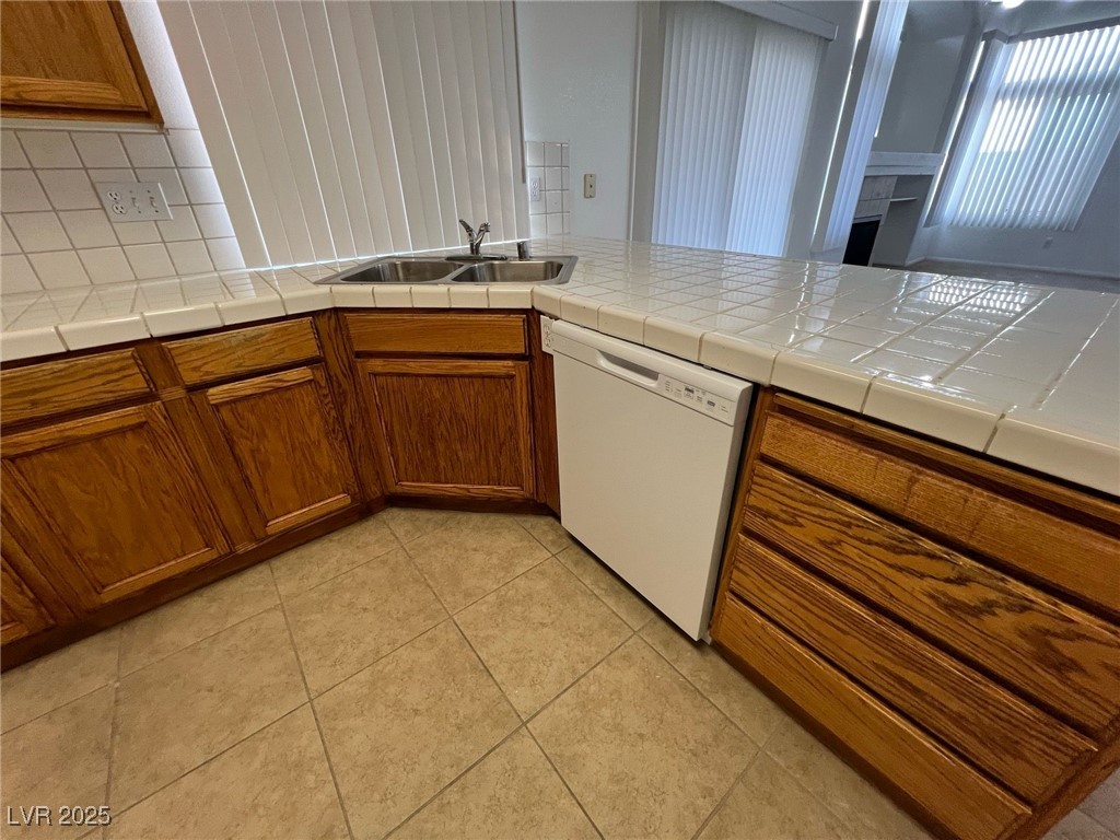 7968 Dinsmore Drive Las Vegas NV 89117