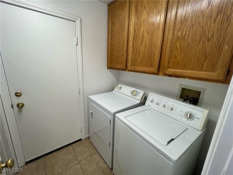 7968 Dinsmore Drive Las Vegas NV 89117