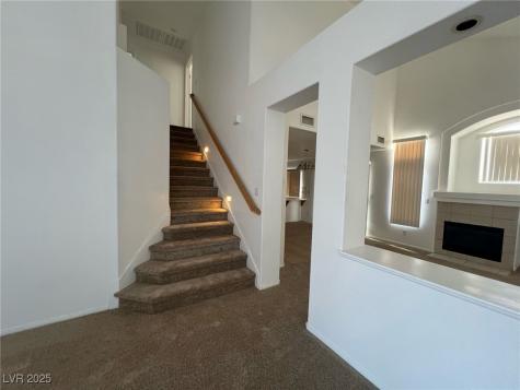 7968 Dinsmore Drive Las Vegas NV 89117