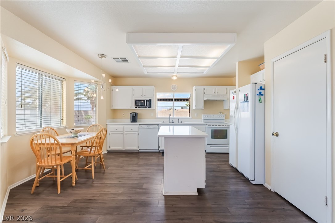 2243 Welsey Manor Drive Las Vegas NV 89156