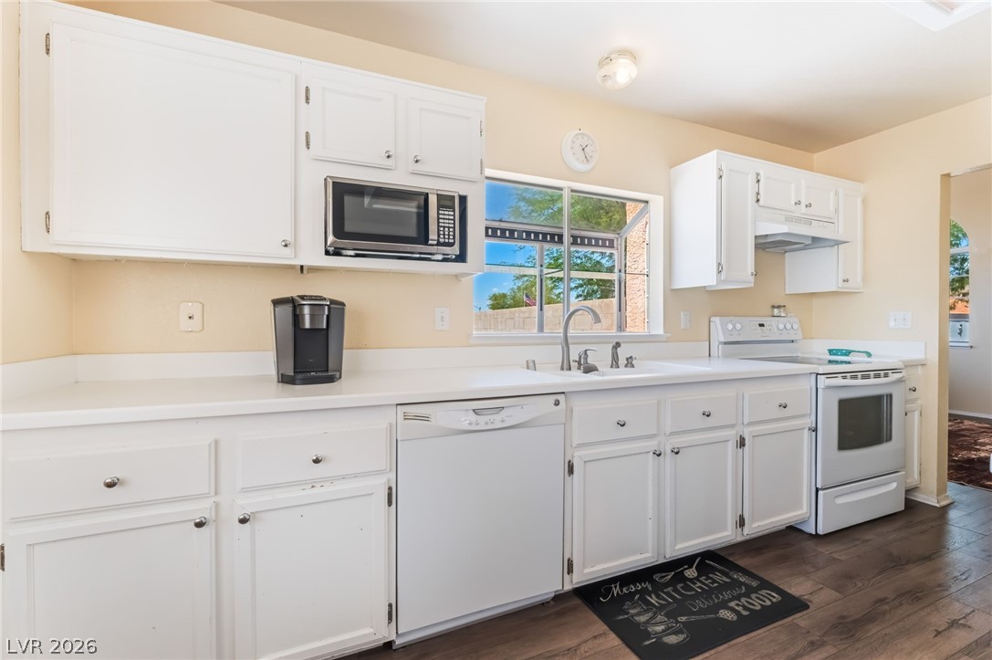 2243 Welsey Manor Drive Las Vegas NV 89156