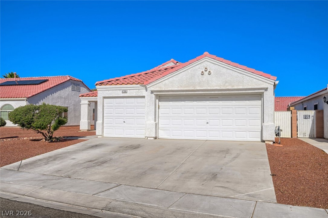 4708 Gleaming Meadows Street North Las Vegas NV 89031