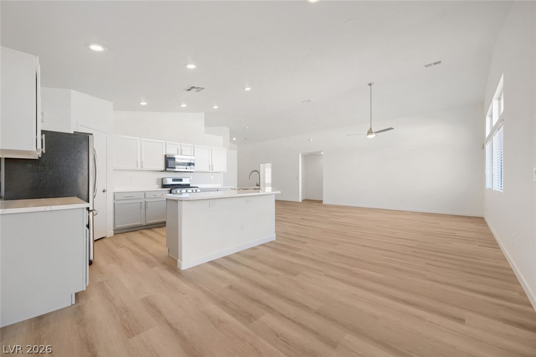 4708 Gleaming Meadows Street North Las Vegas NV 89031