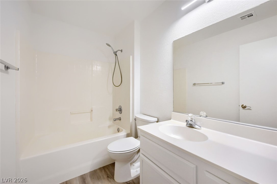 4708 Gleaming Meadows Street North Las Vegas NV 89031