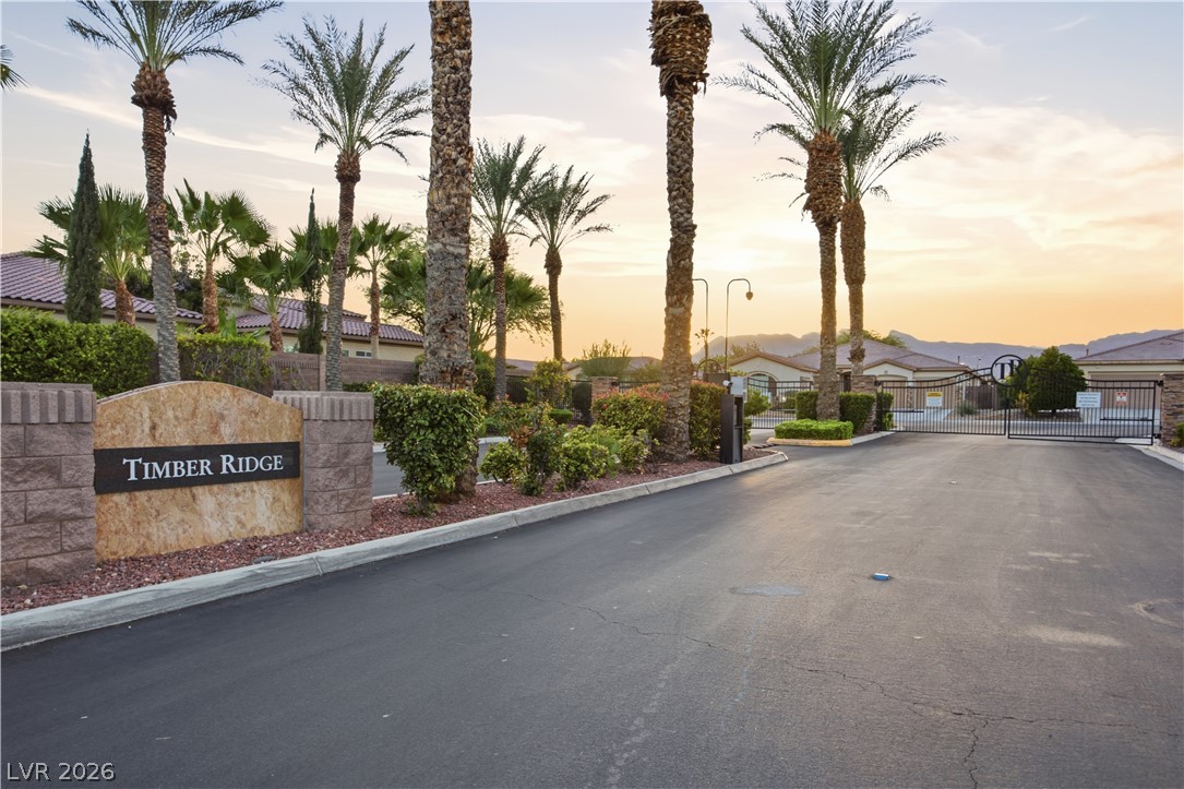 7627 Lumberjack Avenue Las Vegas NV 89129