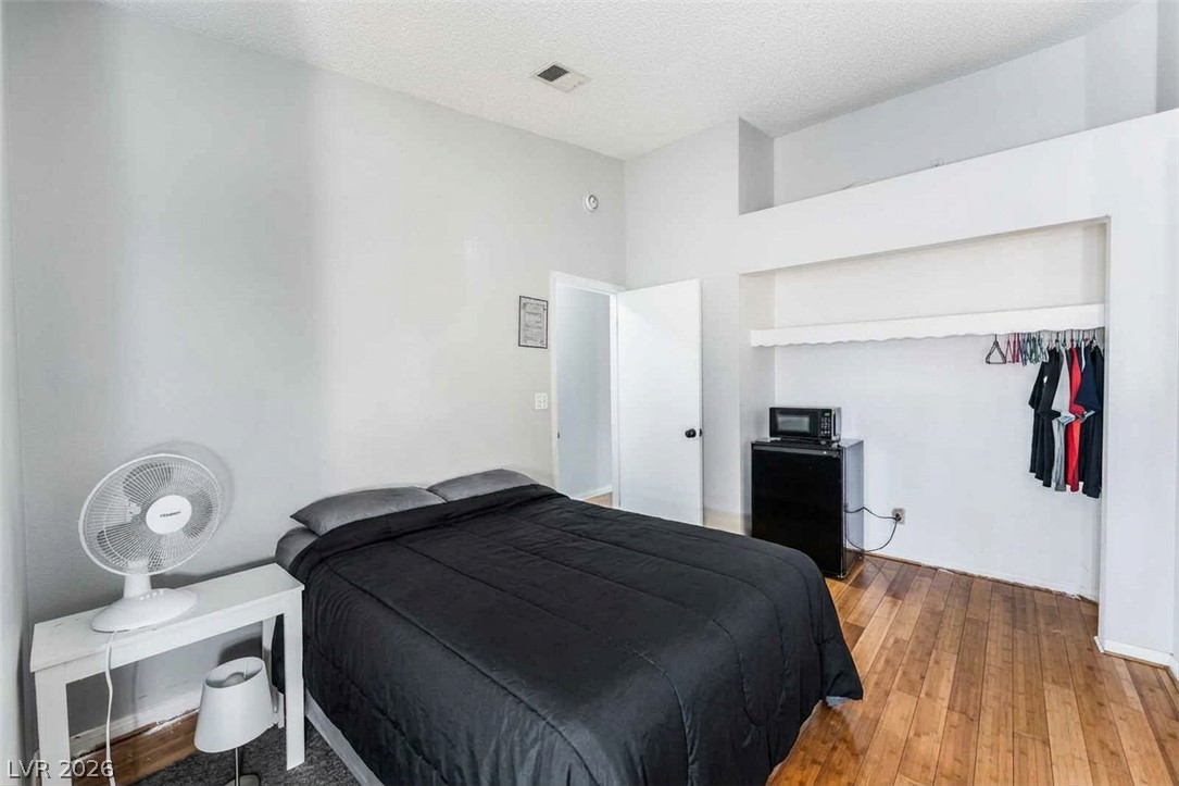 901 Shifting Sands Drive Las Vegas NV 89108