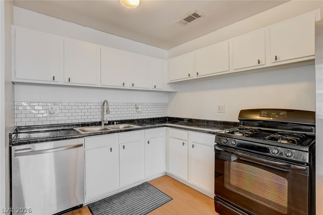 804 Larch Court Las Vegas NV 89145