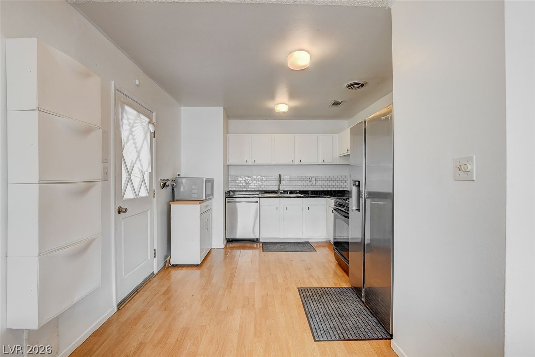 804 Larch Court Las Vegas NV 89145