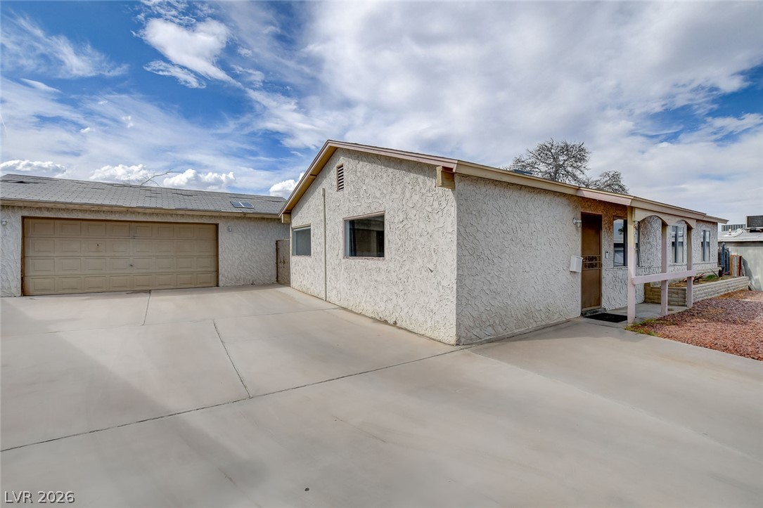 804 Larch Court Las Vegas NV 89145