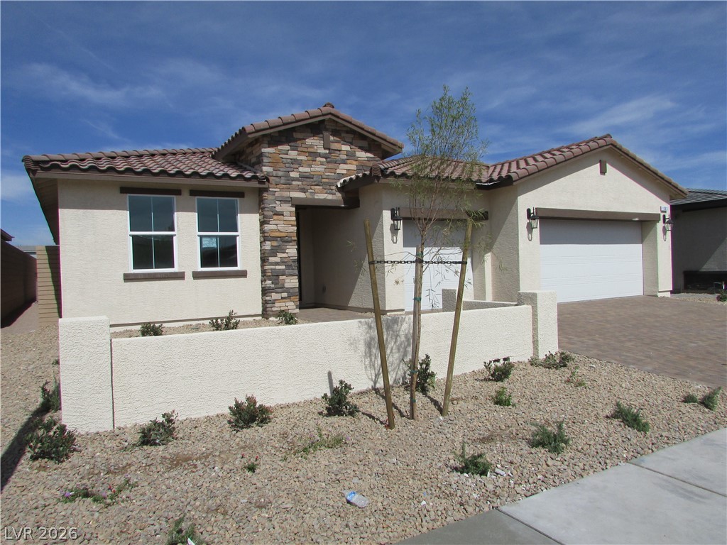 1003 Fox Falcon Avenue Henderson NV 89011