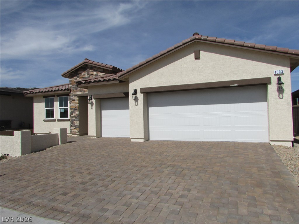 1003 Fox Falcon Avenue Henderson NV 89011