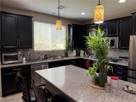 11329 Beta Ceti Street Las Vegas NV 89183