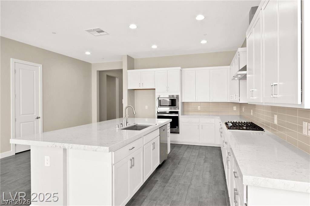 851 Klamath Springs Street Henderson NV 89011