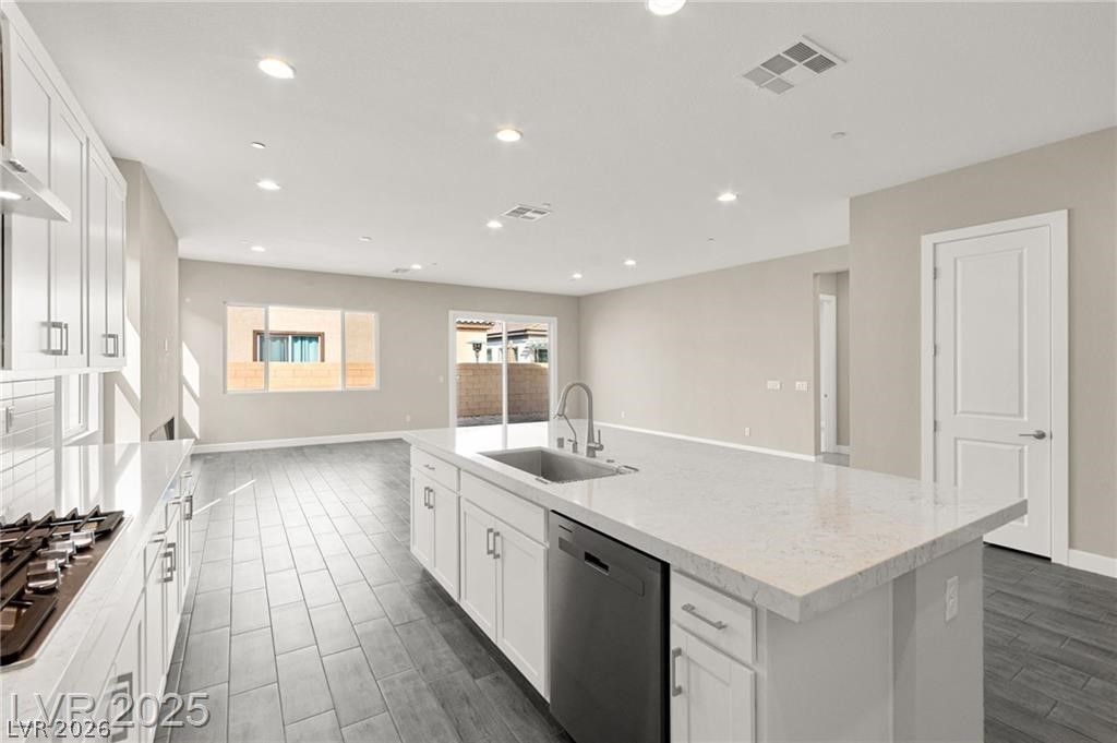 851 Klamath Springs Street Henderson NV 89011