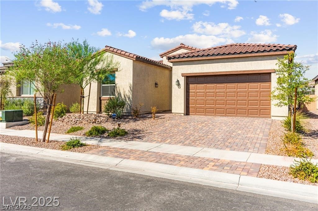 851 Klamath Springs Street Henderson NV 89011