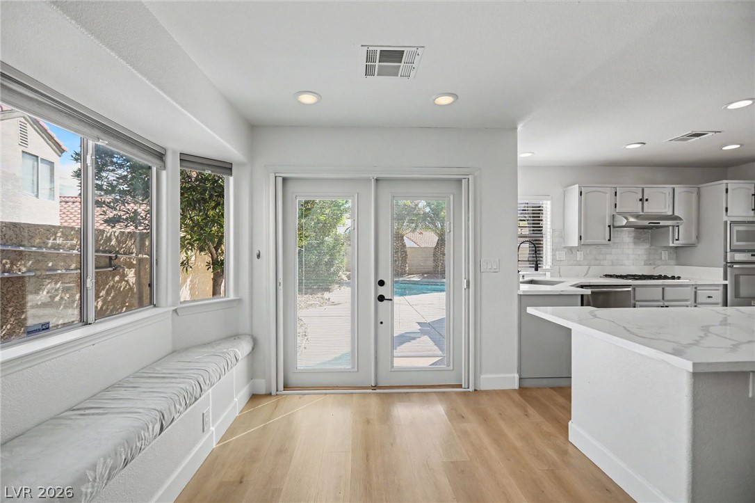 1828 Derbyshire Drive Las Vegas NV 89117