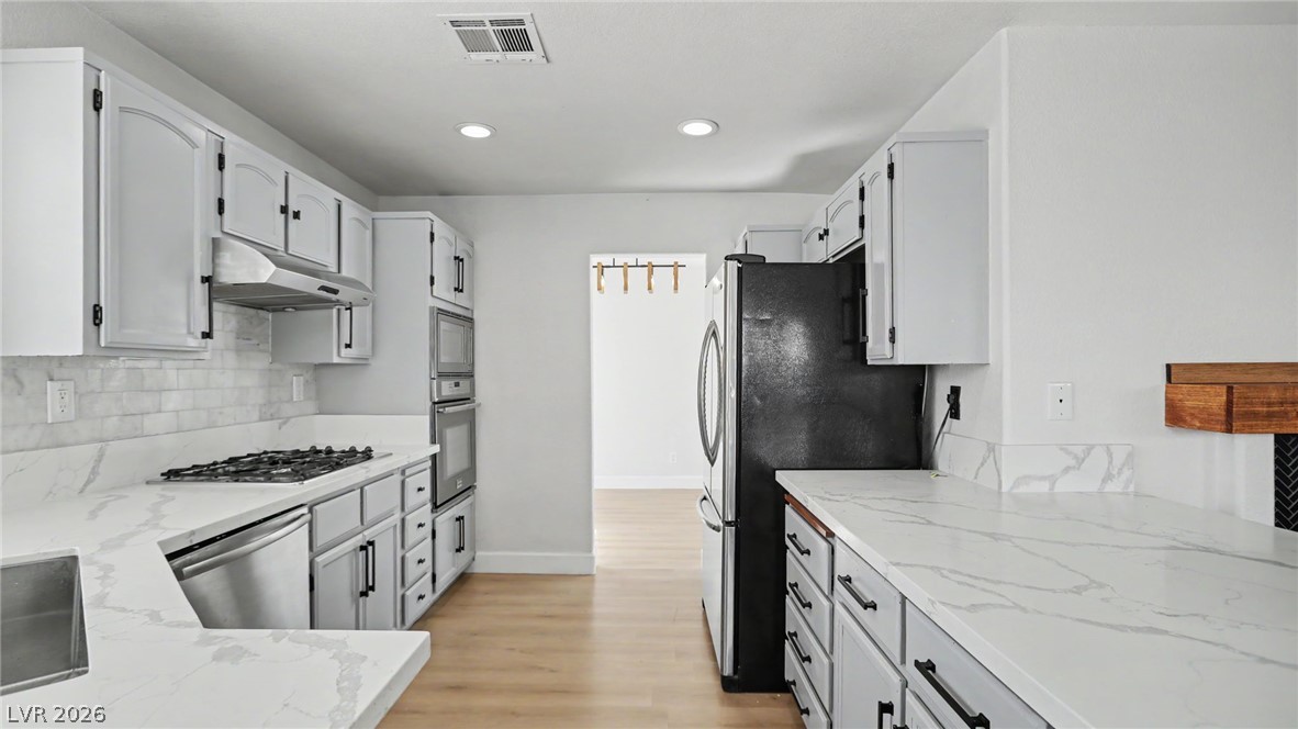 1828 Derbyshire Drive Las Vegas NV 89117