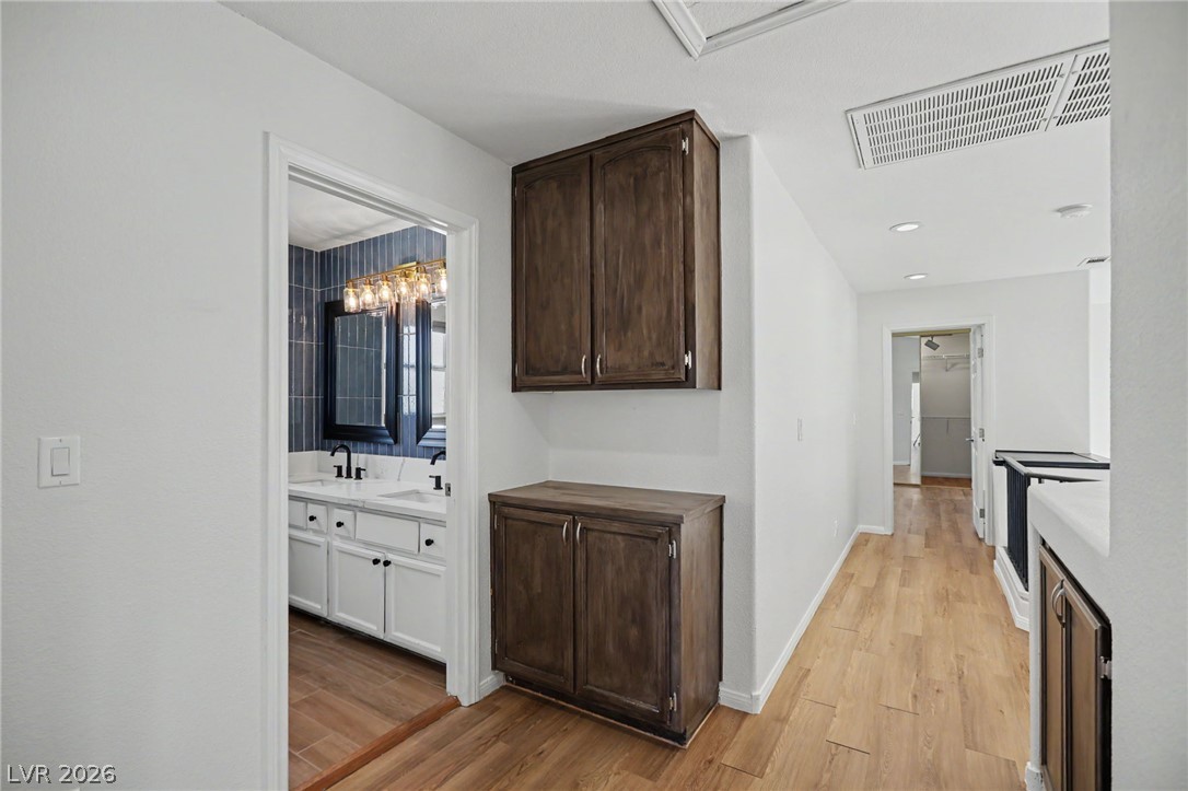 1828 Derbyshire Drive Las Vegas NV 89117