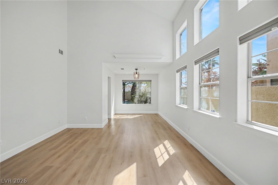 1828 Derbyshire Drive Las Vegas NV 89117