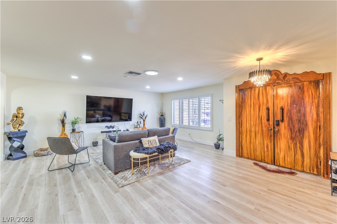 4411 Paseo El Rio Drive Las Vegas NV 89121