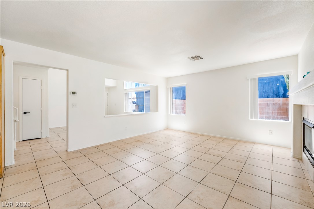 6993 Troubador Drive Las Vegas NV 89119