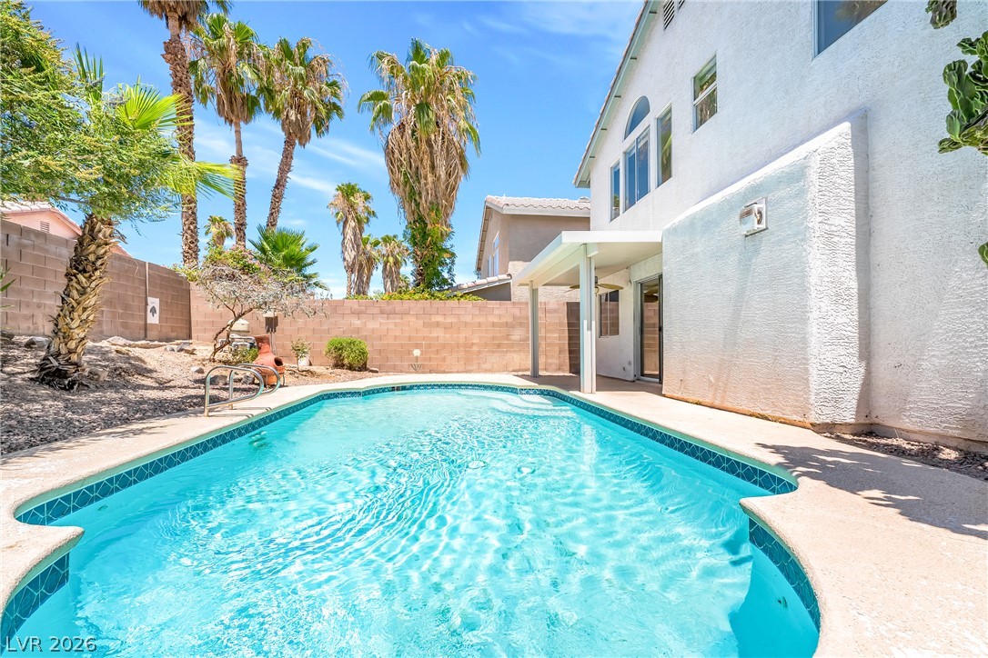 6993 Troubador Drive Las Vegas NV 89119