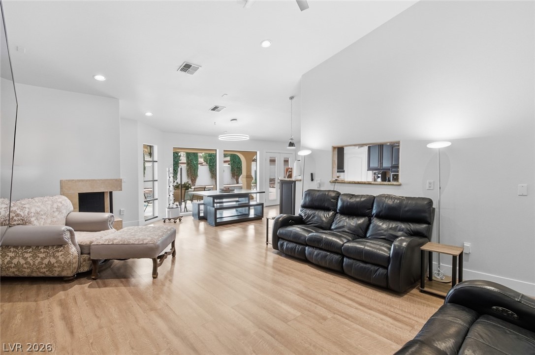 6425 Tara Avenue Las Vegas NV 89146