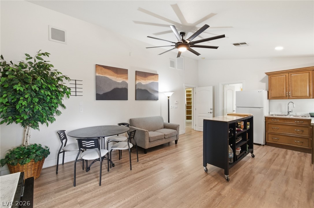 6425 Tara Avenue Las Vegas NV 89146