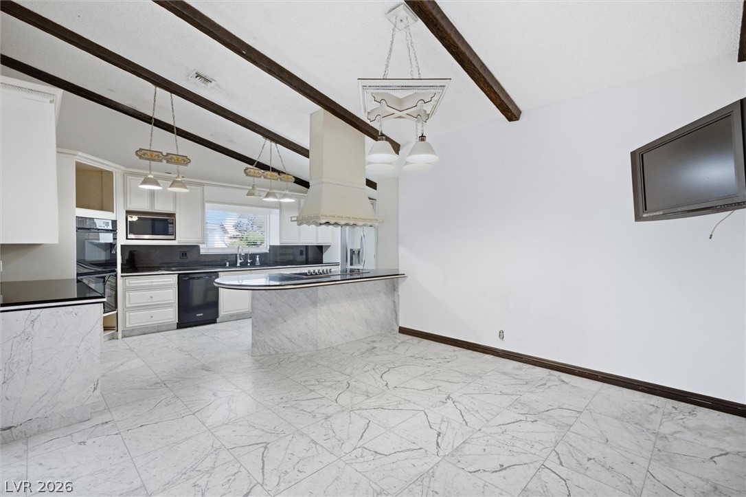 3075 Rosanna Street Las Vegas NV 89117