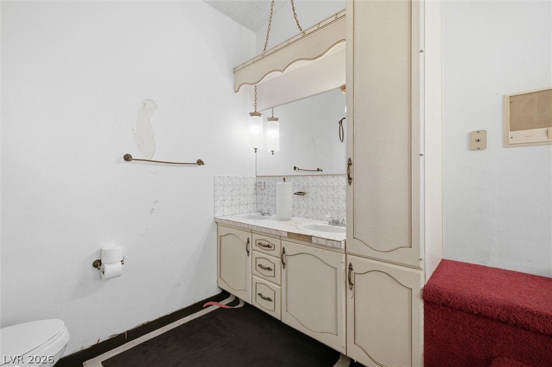 3075 Rosanna Street Las Vegas NV 89117