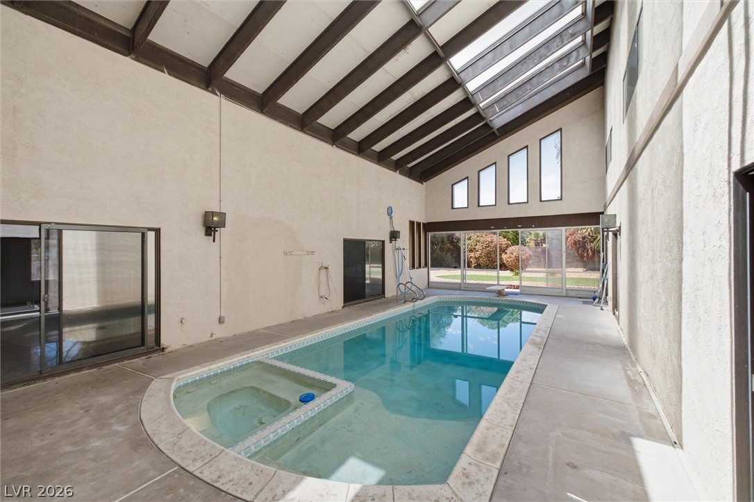 3075 Rosanna Street Las Vegas NV 89117