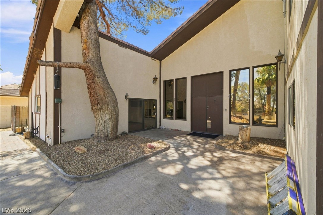 3075 Rosanna Street Las Vegas NV 89117