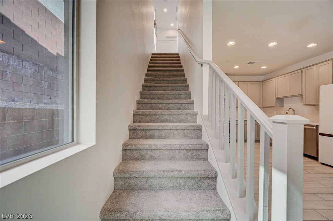 655 Solar Citrine Street Las Vegas NV 89138