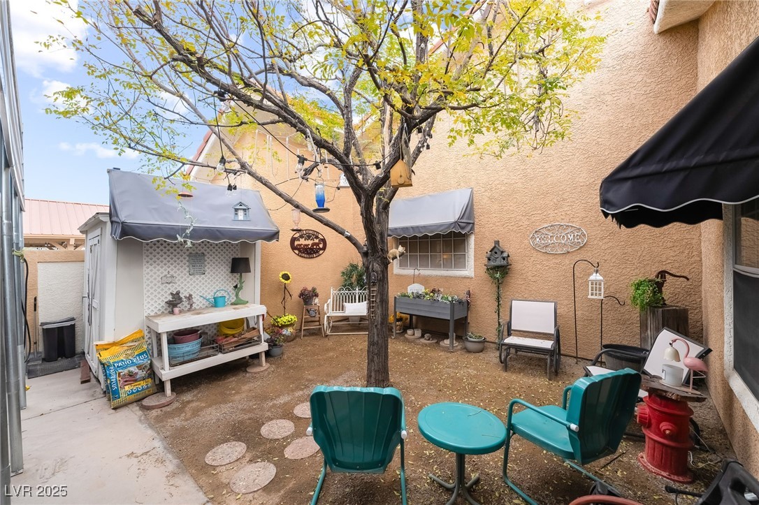 396 East Country Club Drive Henderson NV 89015