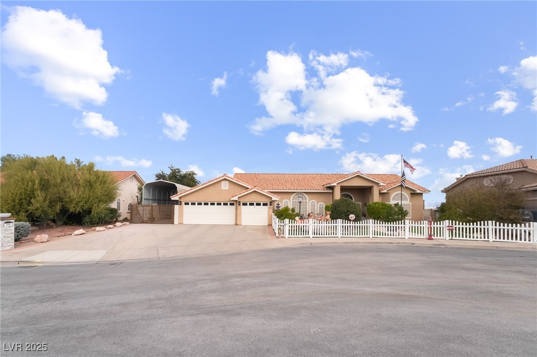 396 East Country Club Drive Henderson NV 89015