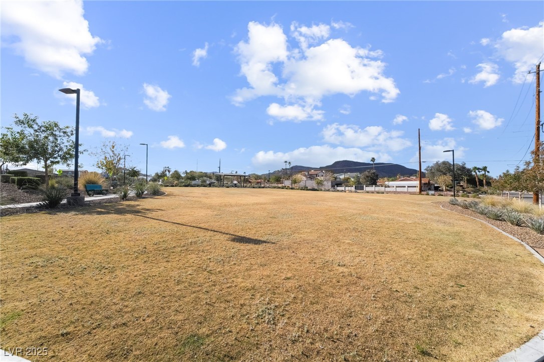 396 East Country Club Drive Henderson NV 89015