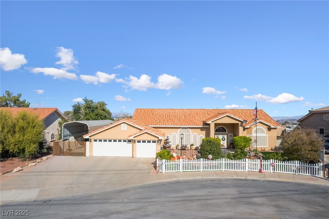 396 East Country Club Drive Henderson NV 89015