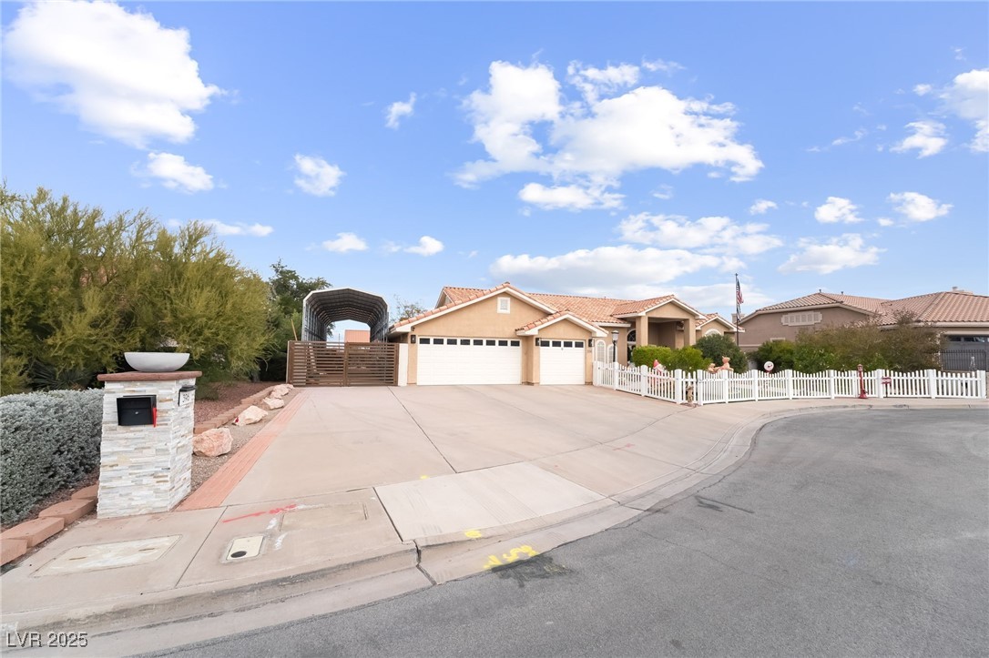 396 East Country Club Drive Henderson NV 89015