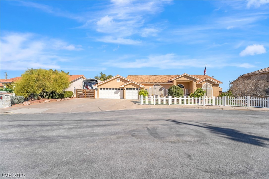 396 East Country Club Drive Henderson NV 89015