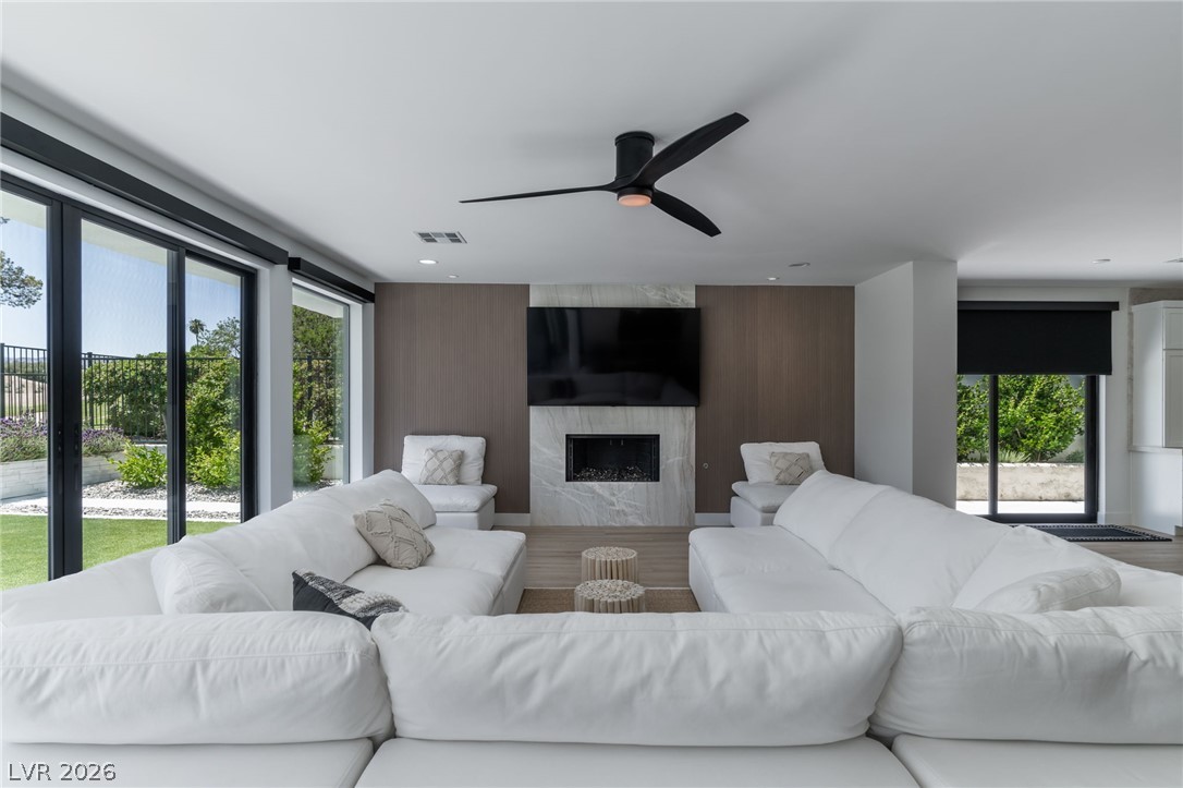 8633 Robinson Ridge Drive Las Vegas NV 89117