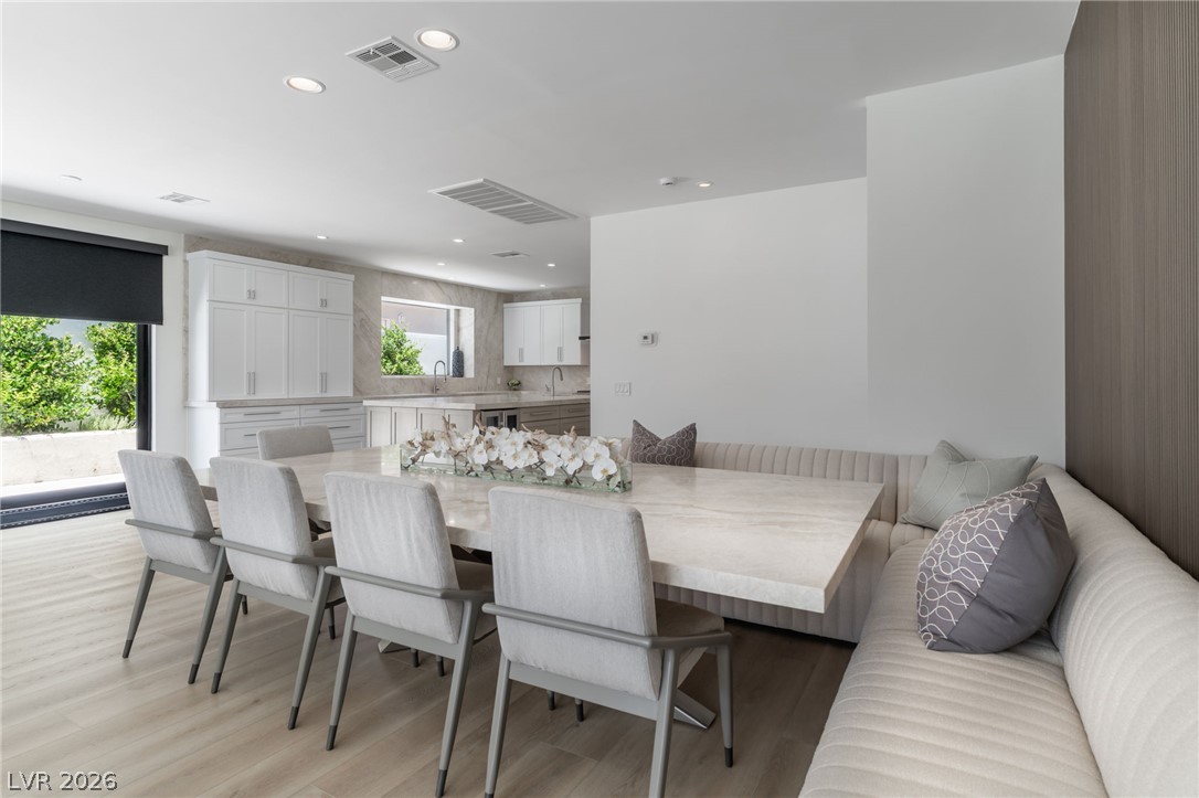8633 Robinson Ridge Drive Las Vegas NV 89117