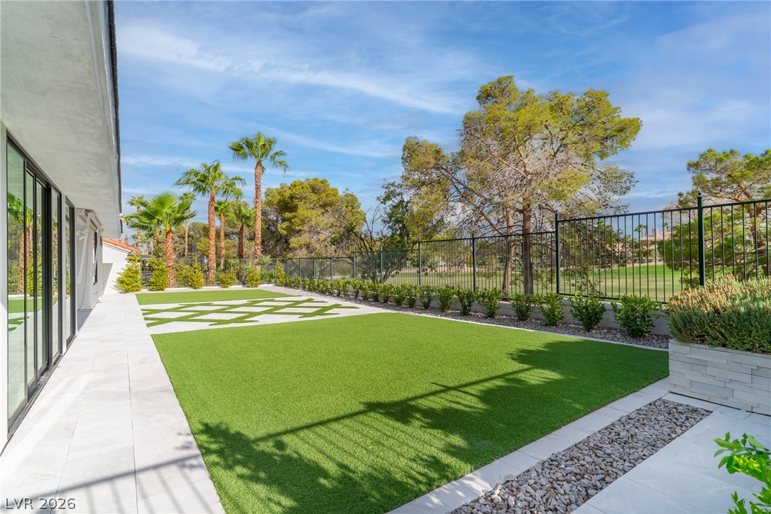 8633 Robinson Ridge Drive Las Vegas NV 89117