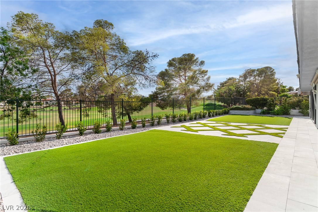 8633 Robinson Ridge Drive Las Vegas NV 89117