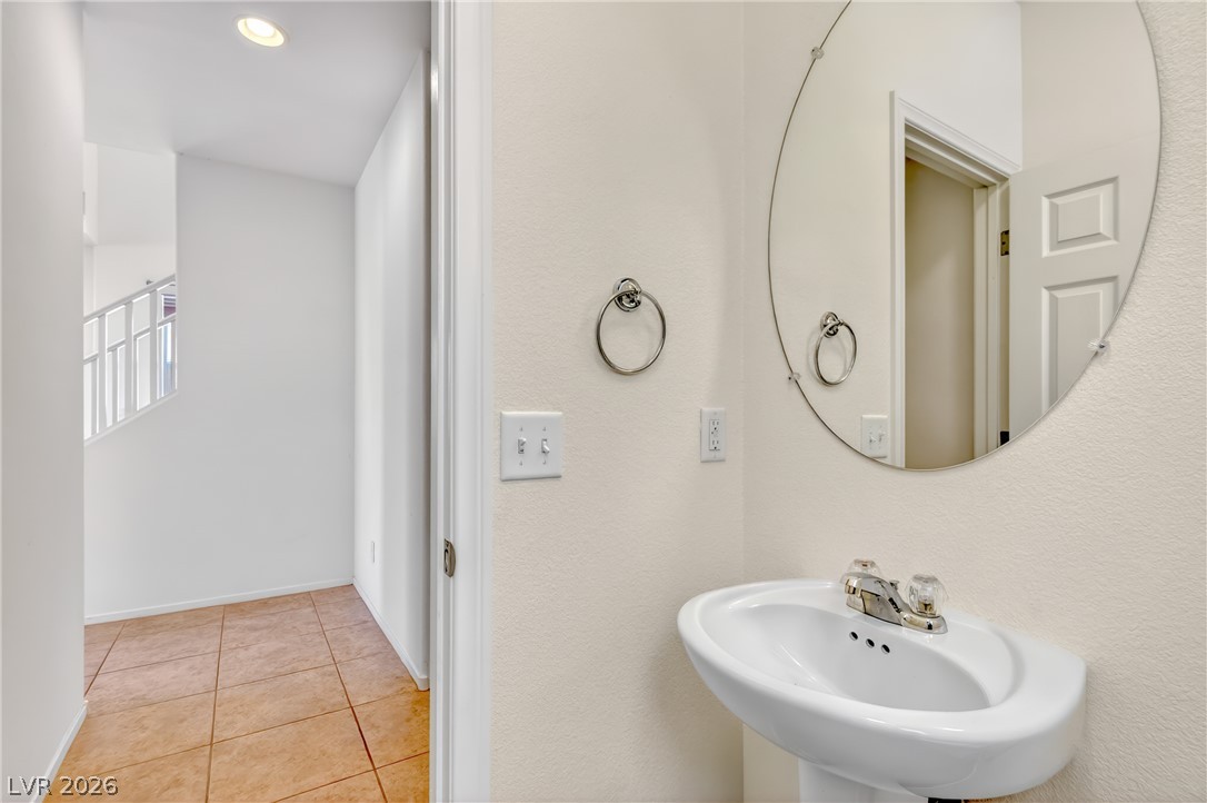 1009 Pebble Lake Street Henderson NV 89011