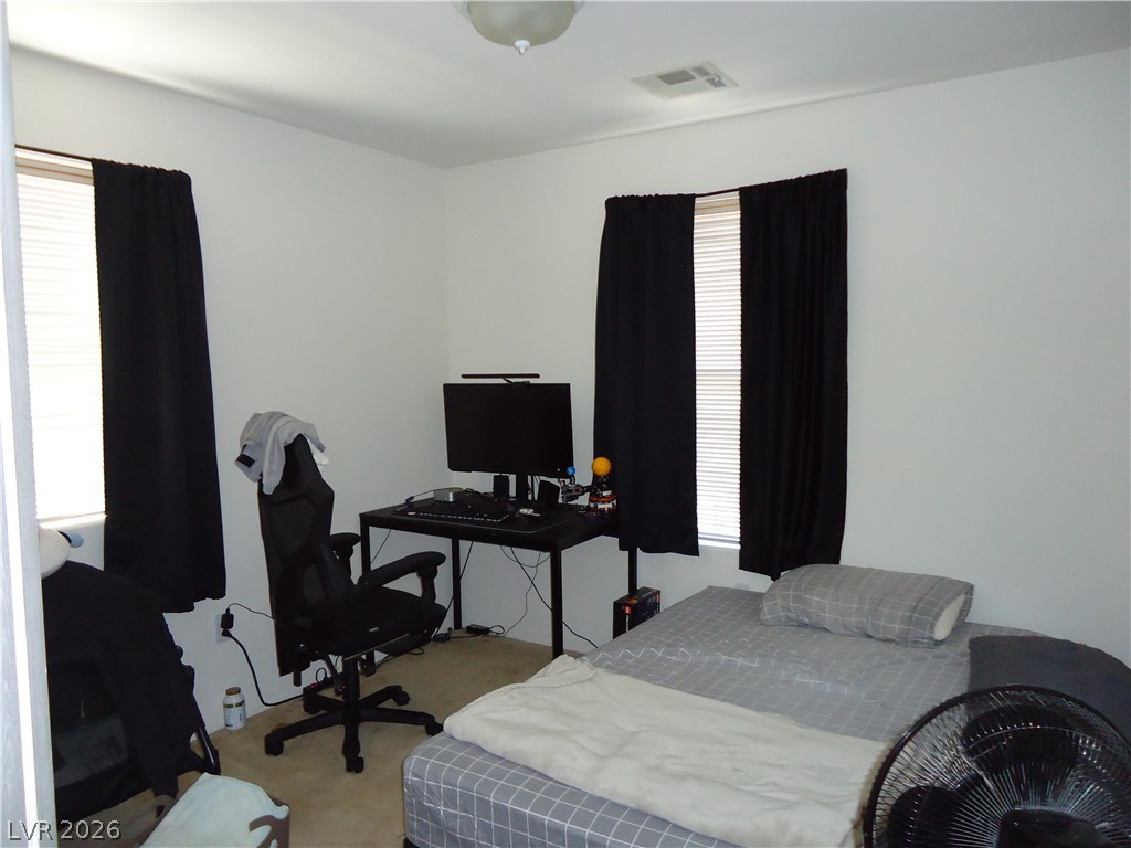 5628 Dawn Falls Street Las Vegas NV 89148