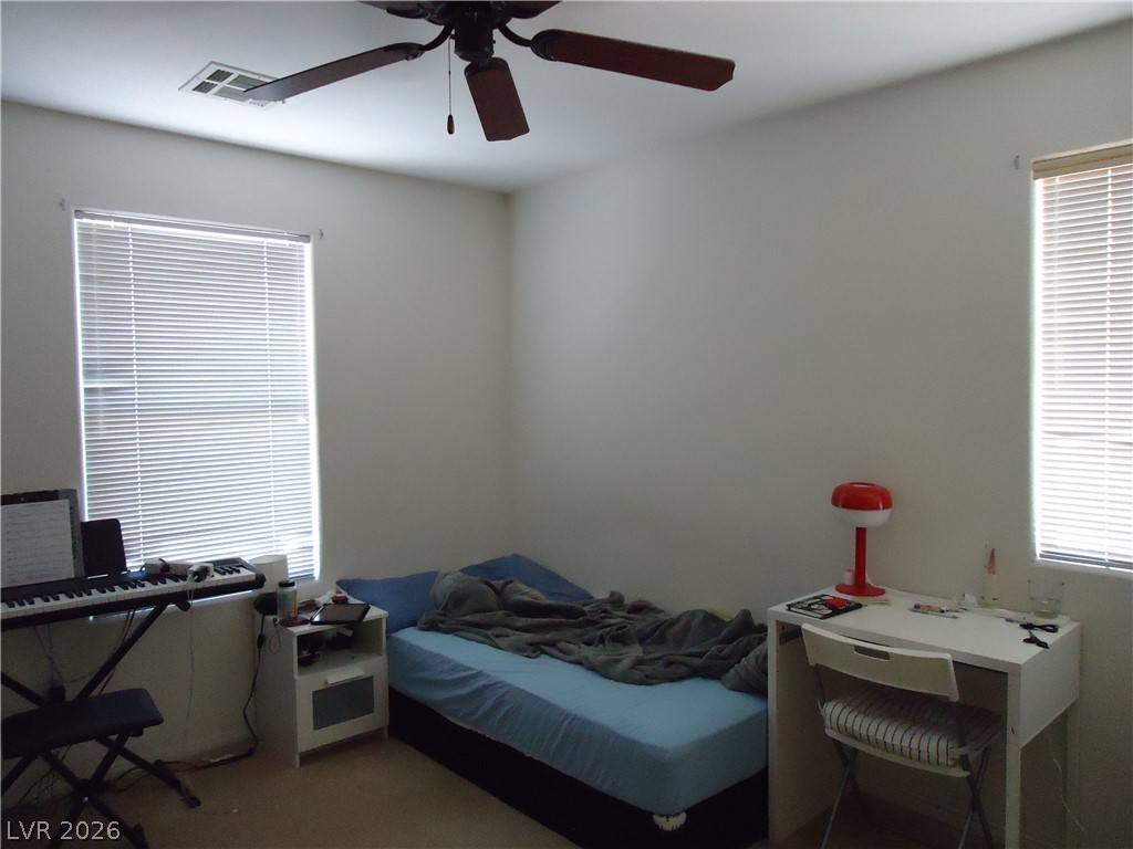 5628 Dawn Falls Street Las Vegas NV 89148