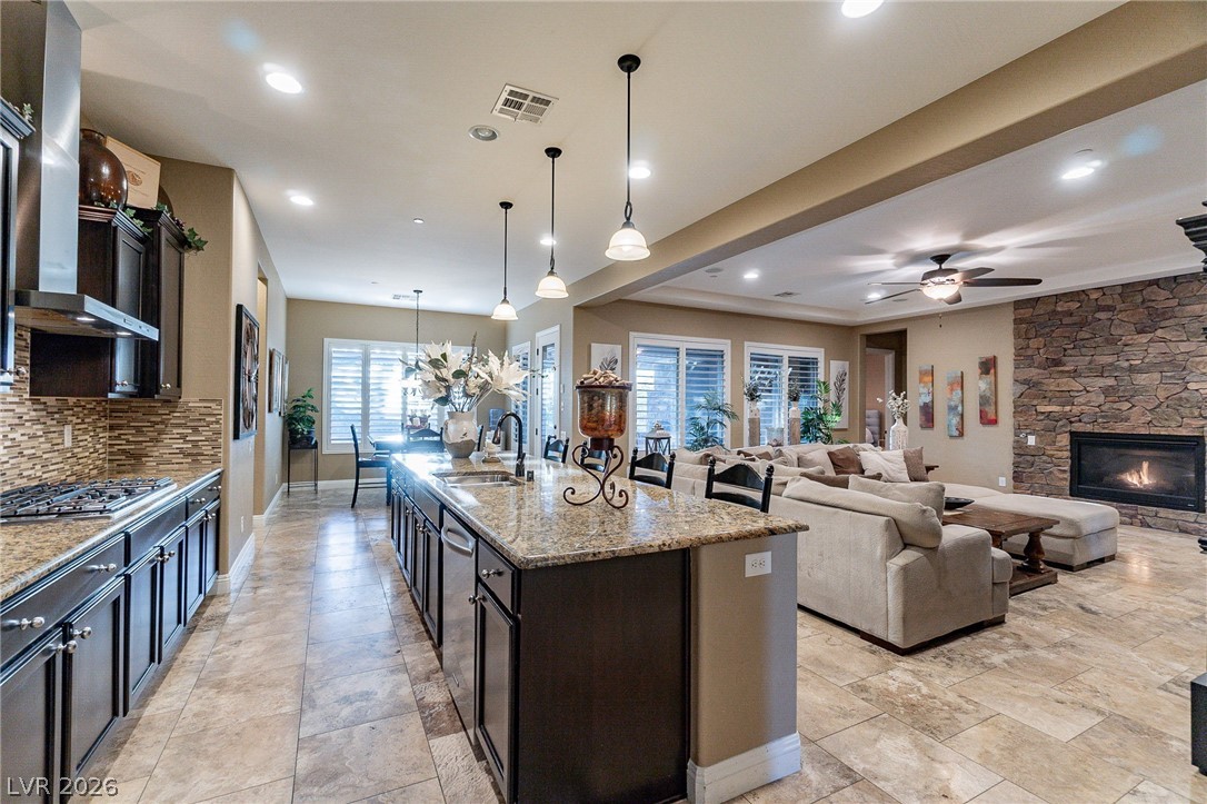2893 Grande Arch Street Henderson NV 89044