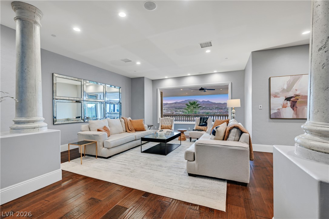 8 Rue Mediterra Drive Henderson NV 89011