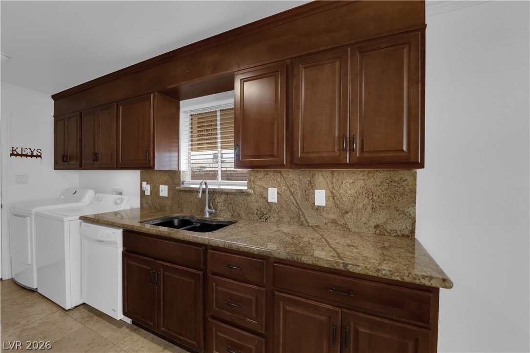 193 Greenbriar Townhouse Way Las Vegas NV 89121