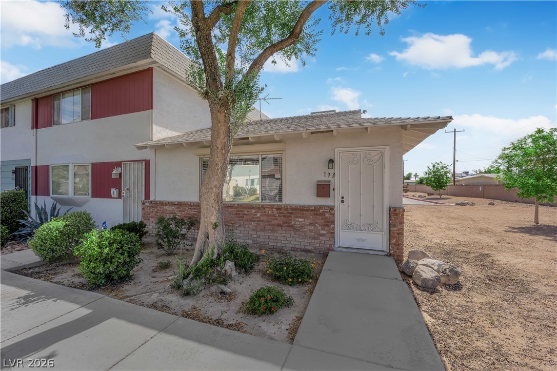 193 Greenbriar Townhouse Way Las Vegas NV 89121
